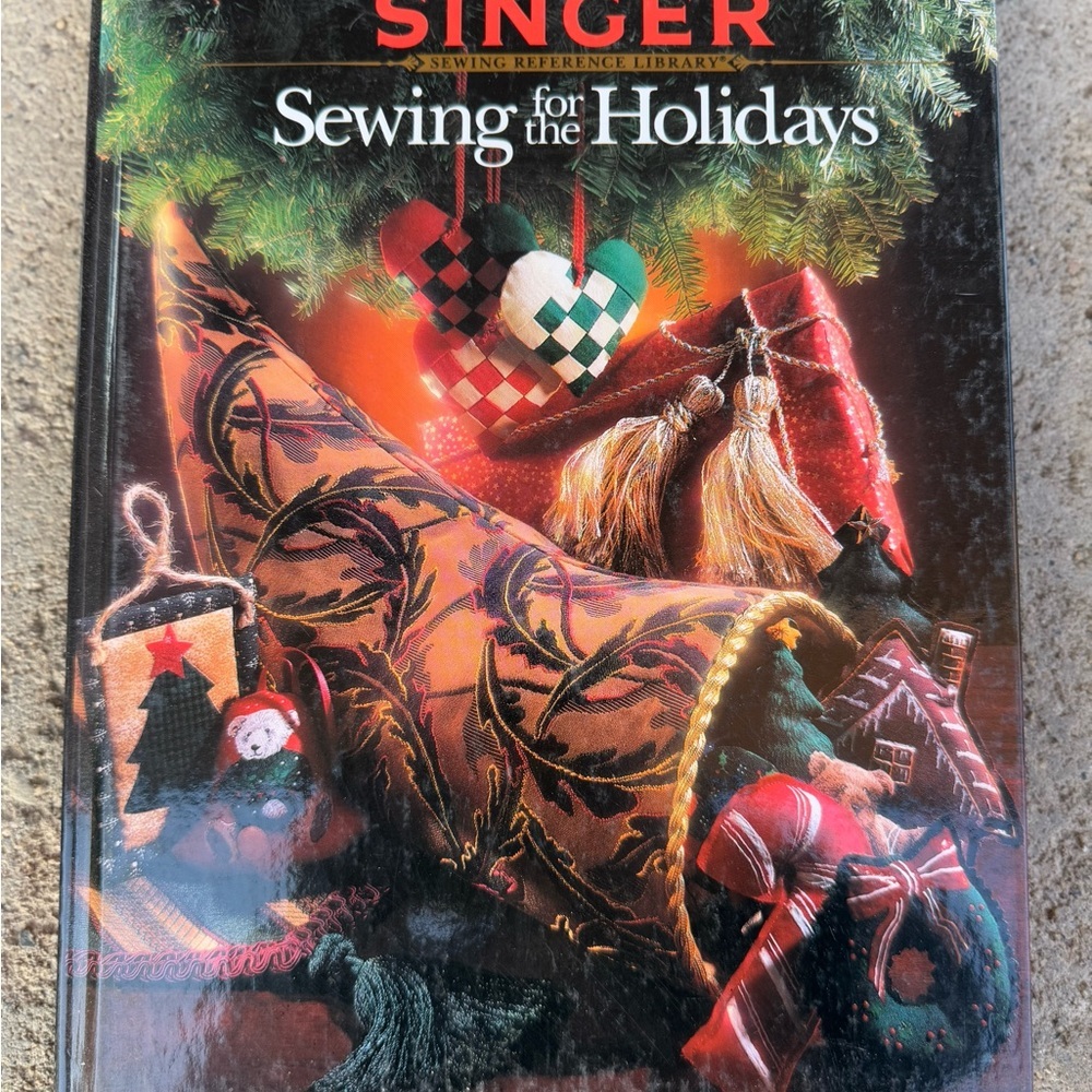 VTG Singer Book Sewing‎ for the Holidays Trad Wife Christmas Crafts
